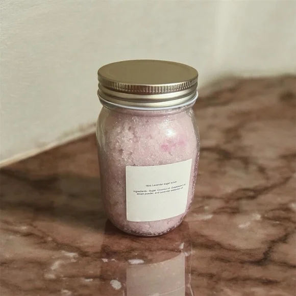 Homemade Lavender sugar scrub - Picture 2 of 4